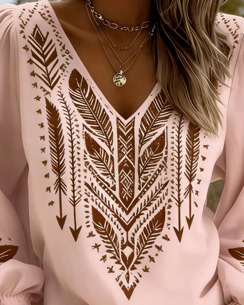 Blusa bohemía para mujer con escote en V y estampado étnico — estilo boho chic