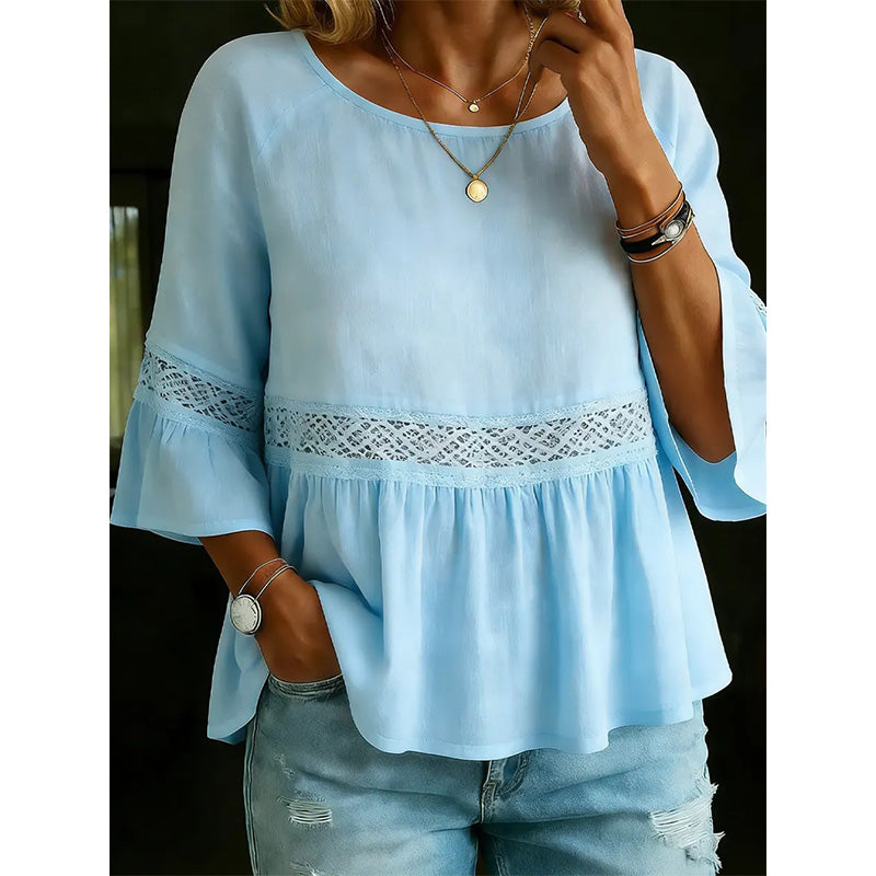 Blusa para mujer con delicado encaje y corte peplum de caída fluida