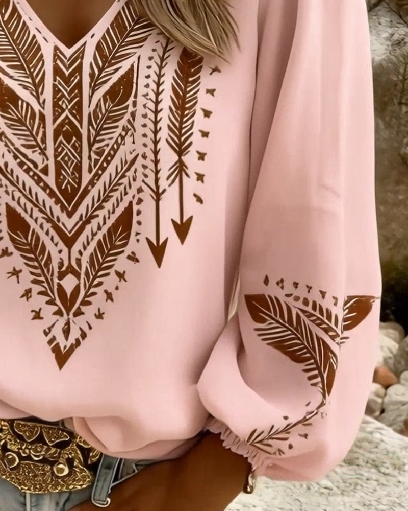Blusa bohemía para mujer con escote en V y estampado étnico — estilo boho chic