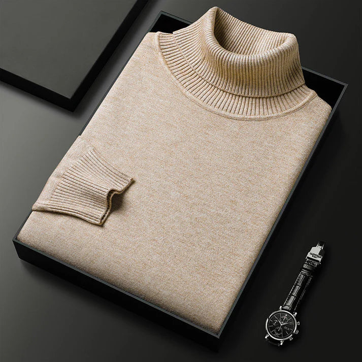 Monte Carlo Cashmere Turtleneck in Beige folded