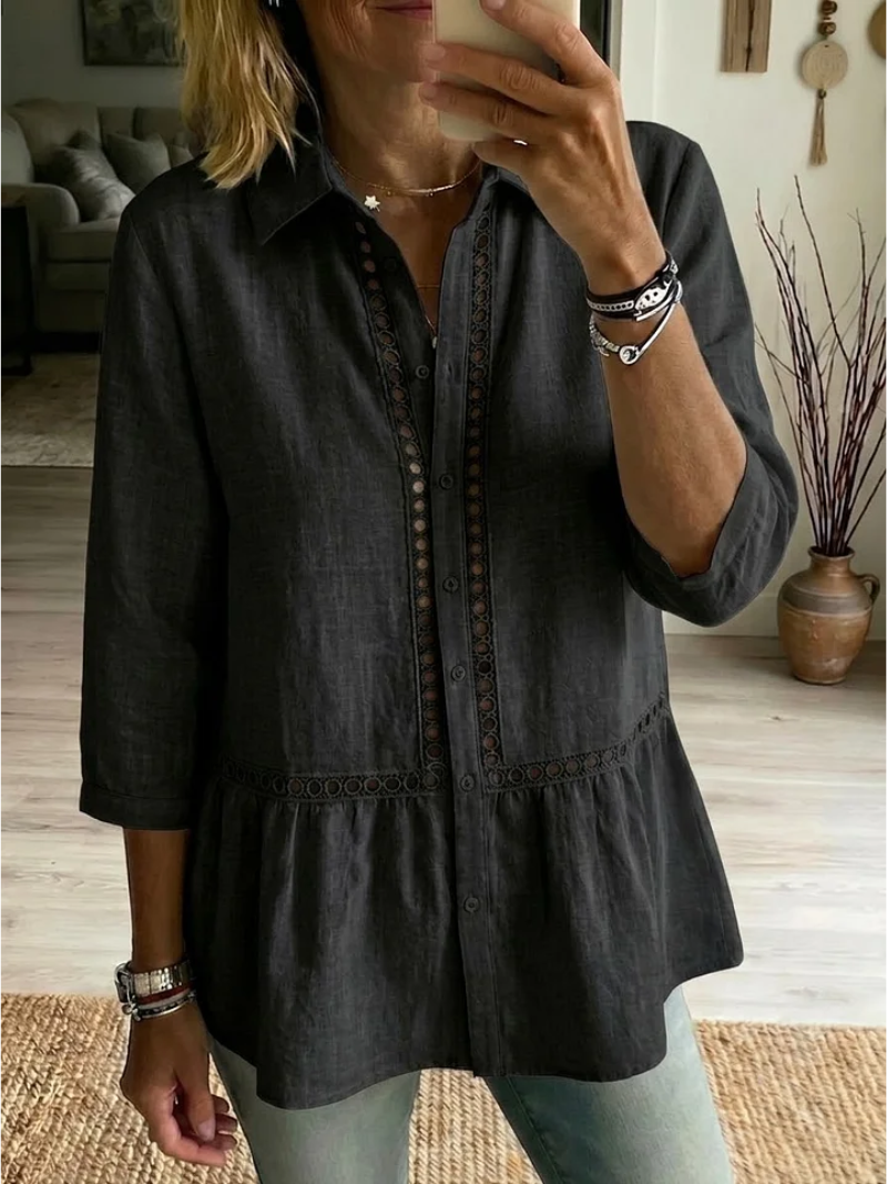 Blusa de mujer de algodón con encaje y botones – estilo clásico y elegante