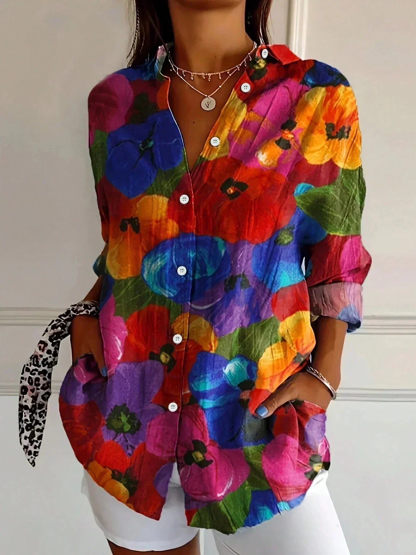 Blusa de mujer estampada en colores vivos, manga larga, casual y ligera para el verano
