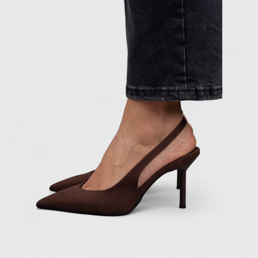 Tacones slingback para mujer en ante, puntera fina y tacón kitten: elegantes para oficina y ocasiones casuales
