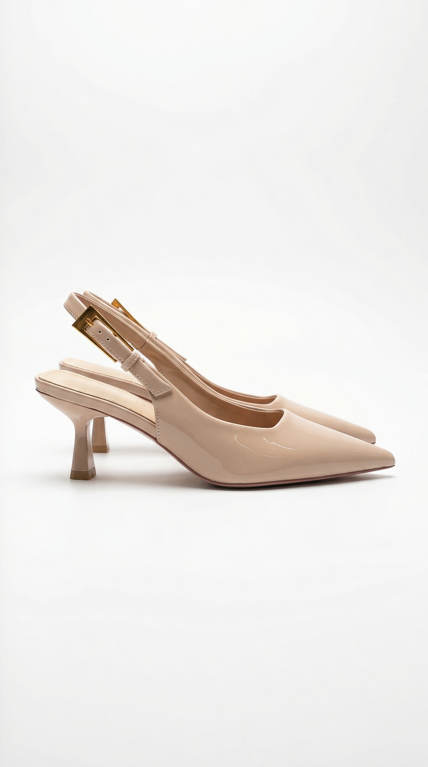 Zapatos de salón Elizabeth: tacón bajo y tiras traseras para un estilo chic y cómodo