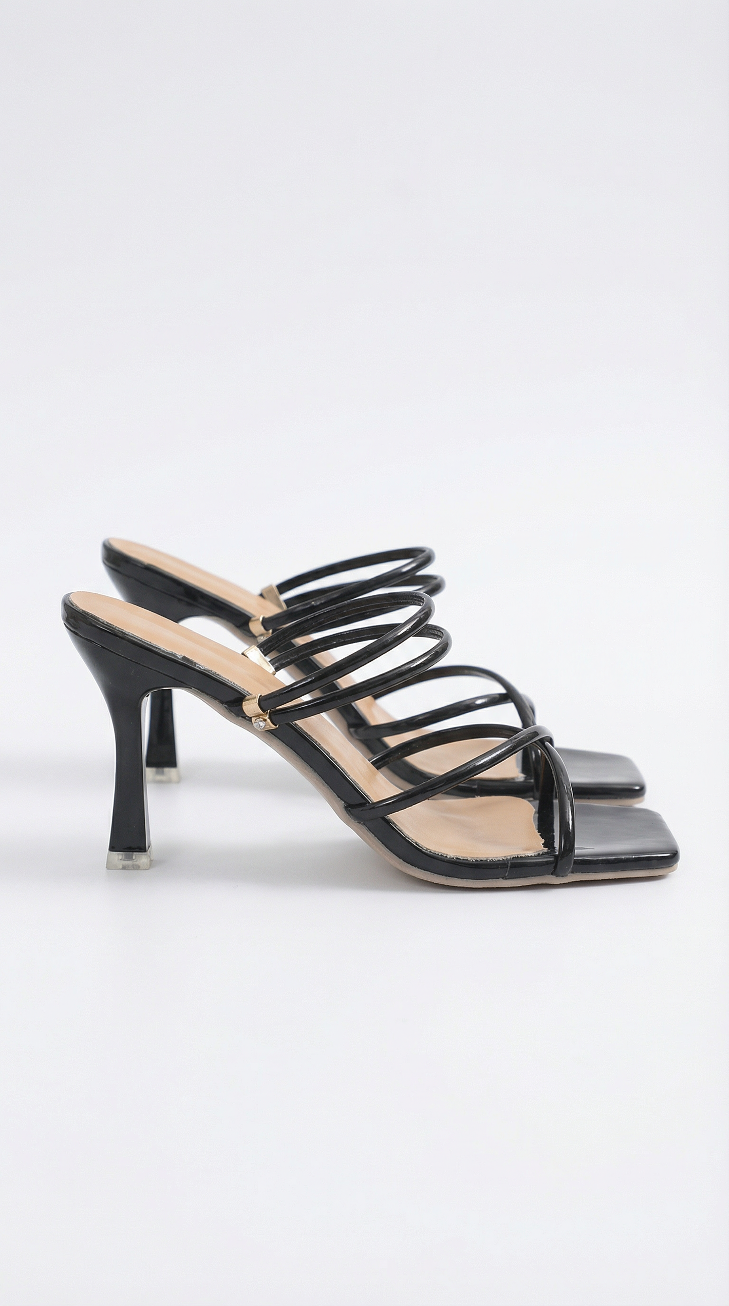 Sandalias de tacón Karen: estilo y elegancia para cualquier ocasión