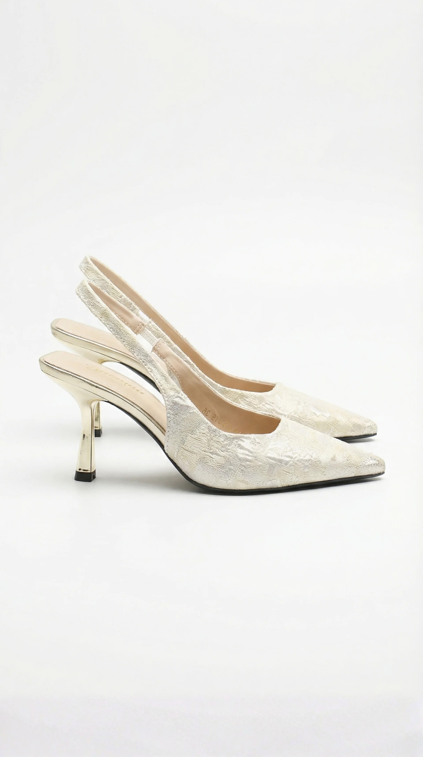 Sandalias de tiras con tacón de Rachel: elegancia en cada paso